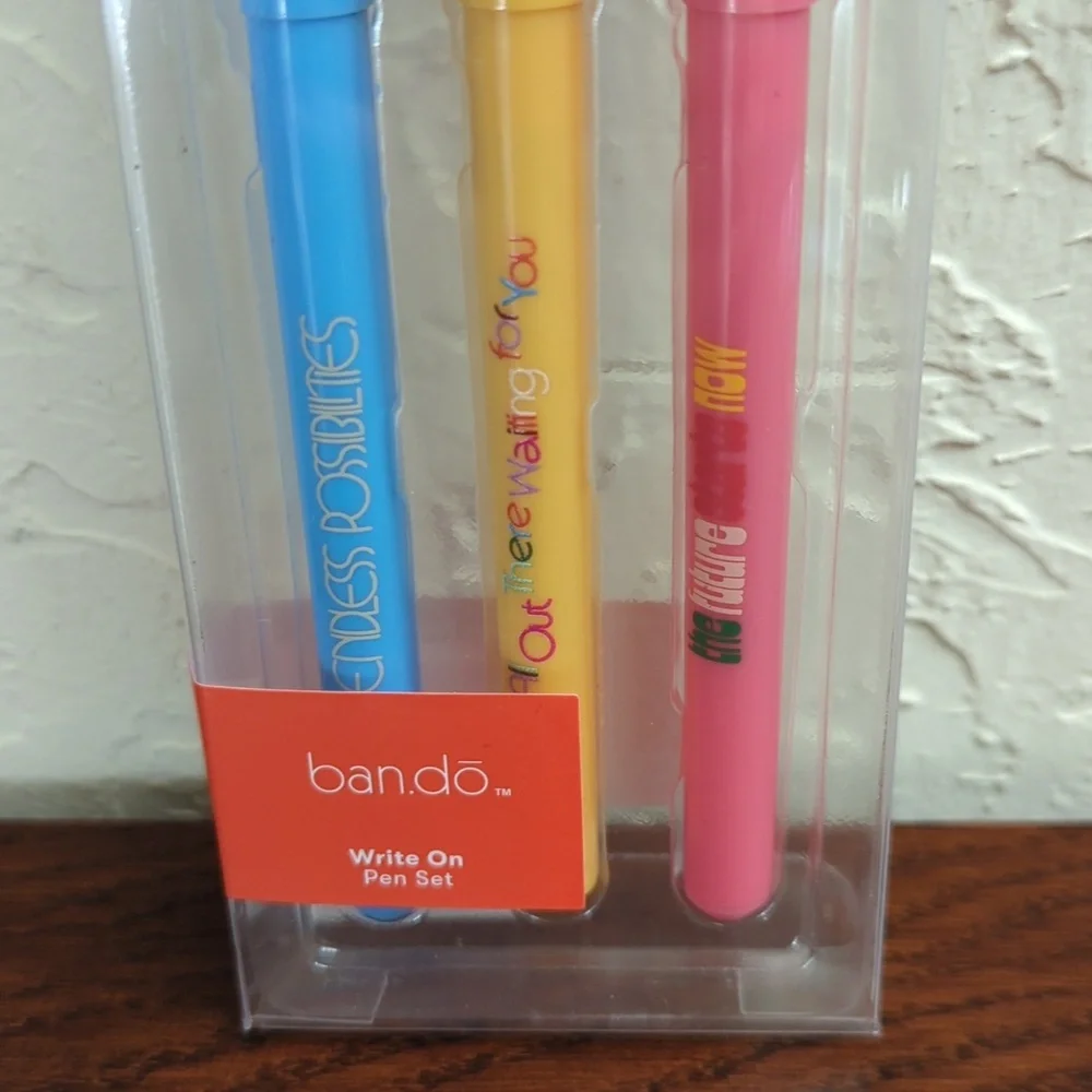 3/$20🌟 Ban.do Write On Pen Set of Three Black Ink Pens